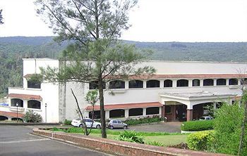 The Fern Surya Resort Mahābaleshwar Kültér fotó